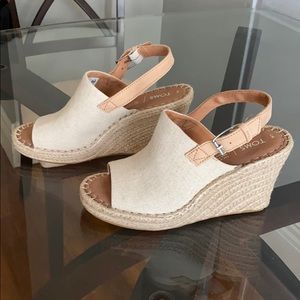 Brand new Tom wedges!
